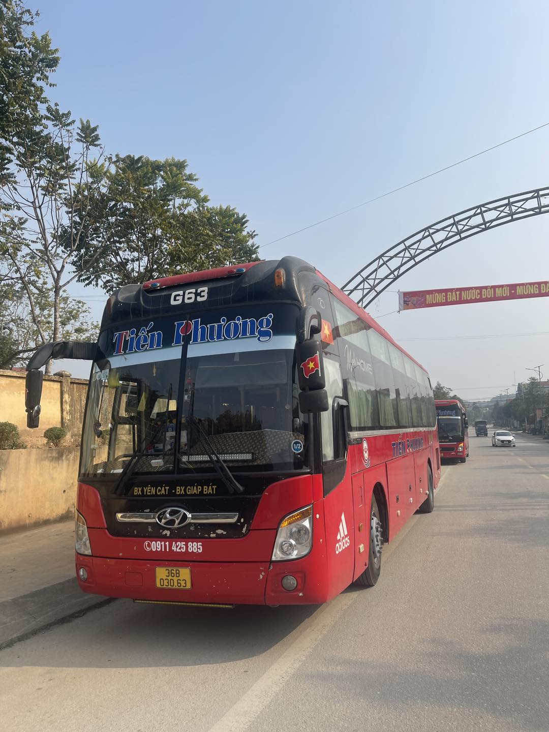 Nhà xe Tiến Phương
